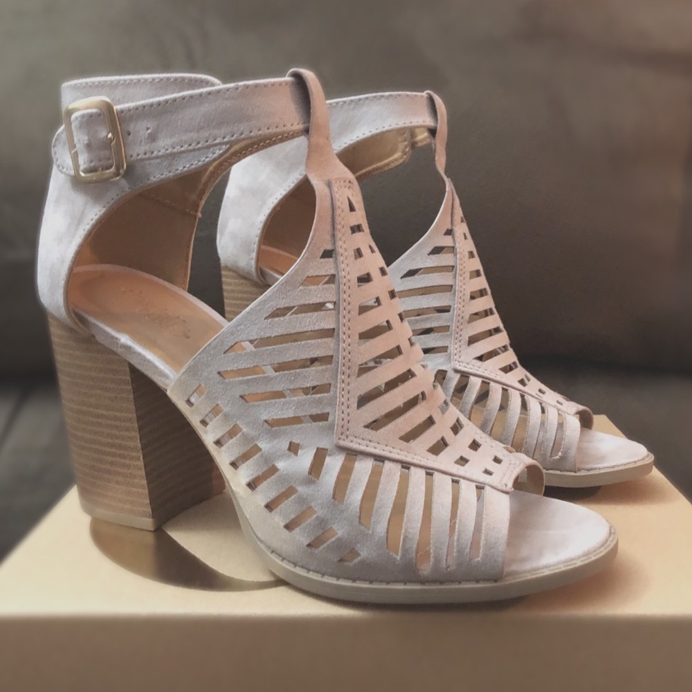 SOLD ♥️ Blush Booties / Cutout Open Toe Sandals